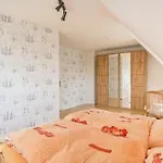 Haus-strandlaeufer بيت للعطل نوردستراند